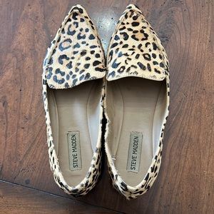 Steven Madden Tan Leopard flats